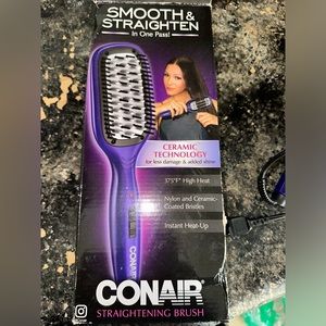 Conair straightening brush